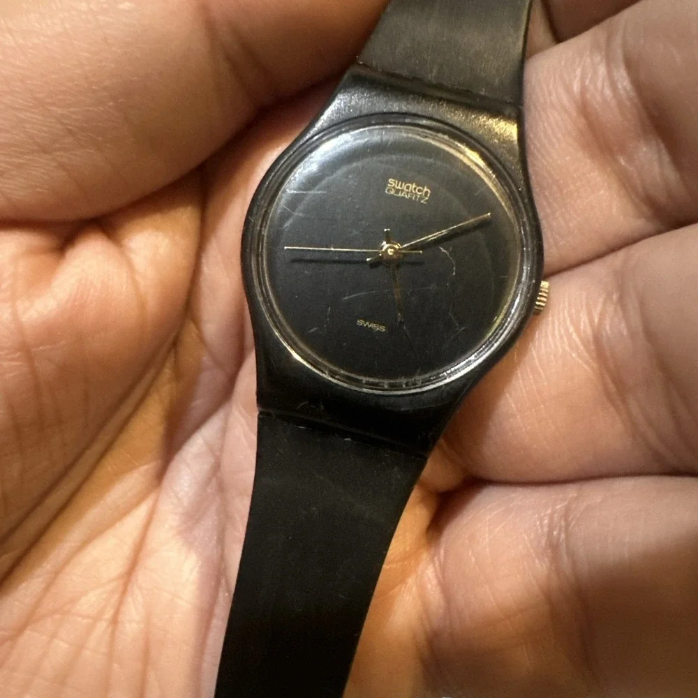 Works Vintage Swatch Black Magic Watch Ladies 25mm Swiss Gold Hands New Battery